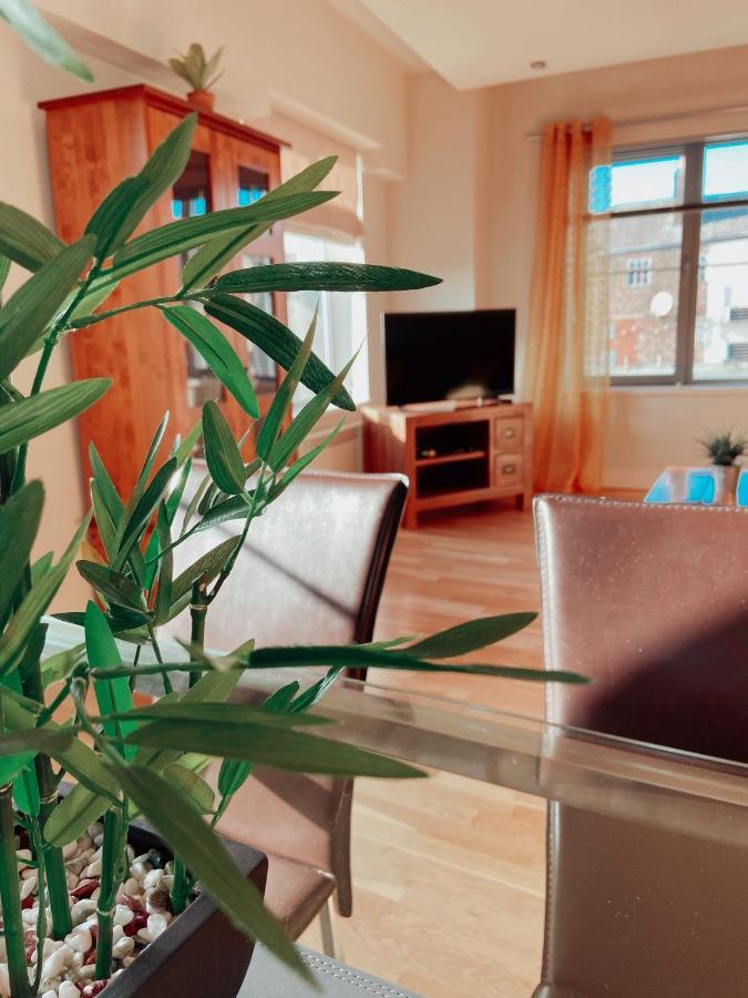 Apartment 11 Popeshead Court Йорк Екстериор снимка